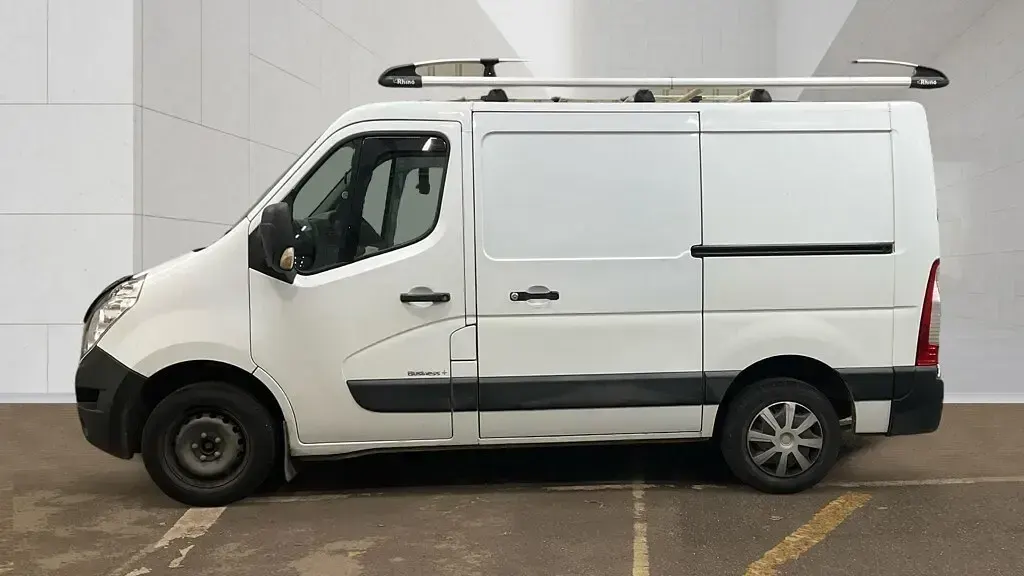 Used Renault Master Business 2018 White Van