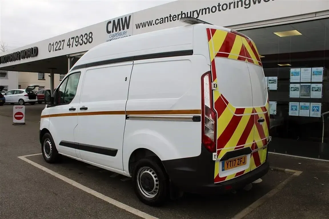 Usado Ford Transit Custom 105 HP (77 kW) 2017 Branco Van