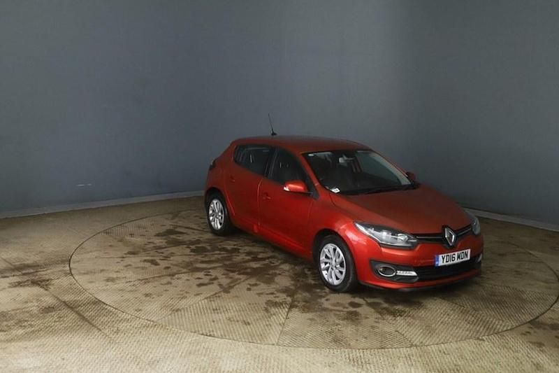 Used Renault Mégane III Dynamique 110 HP (80 kW) 2016 Hatchback