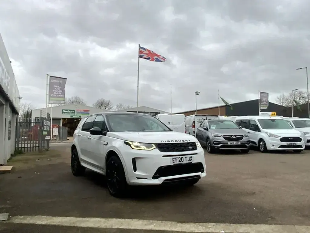 Used Land Rover Discovery Sport SE Dynamic 180 HP (132 kW) 2020 White SUV