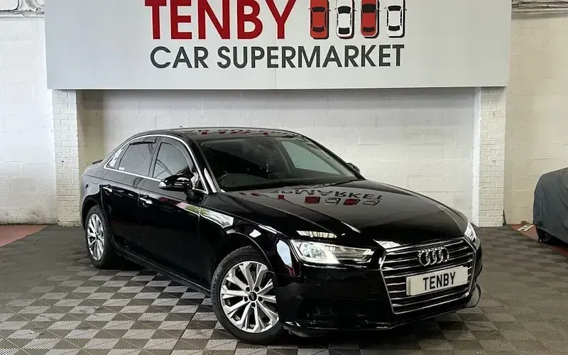 Used Audi A4 Comfort 150 HP (110 kW) 2018 Sedan