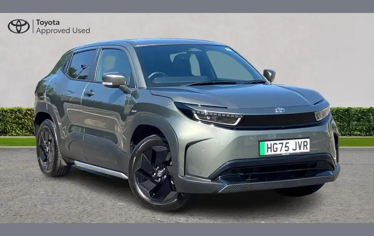 Used Toyota Urban Cruiser Design 127 kW (174 HP) 2026 SUV
