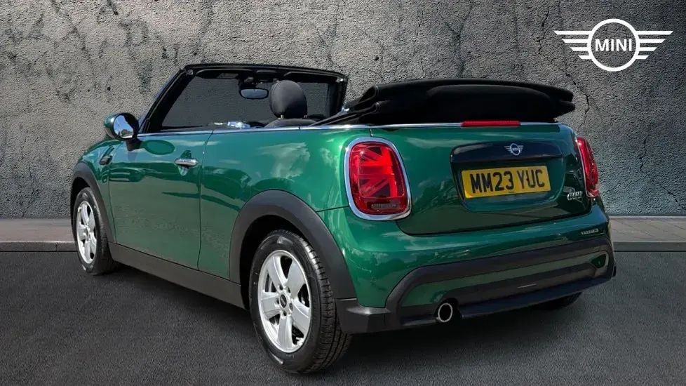 Used Mini Cooper Cabriolet Classic 134 HP (98 kW) 2023 Green Cabriolet