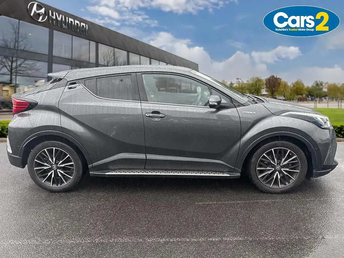 Used Toyota C-HR 184 HP (135 kW) 2020 Grey SUV