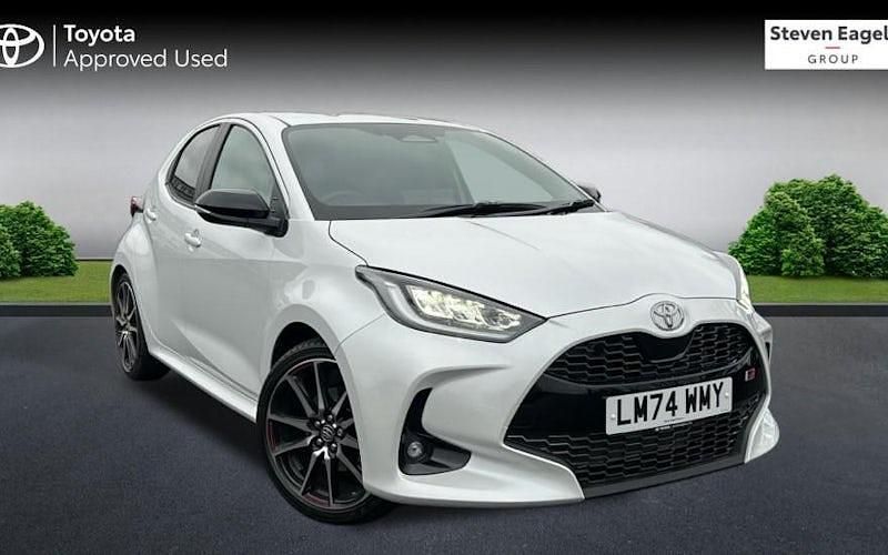 Used Toyota Yaris Hybrid Sport 131 HP (96 kW) 2025 Hatchback