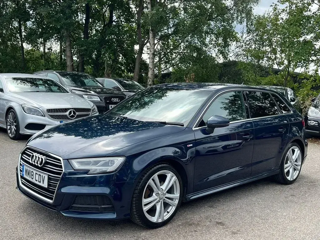 Used Audi A3 Sportback S-Line 150 HP (110 kW) 2018 Blue Hatchback