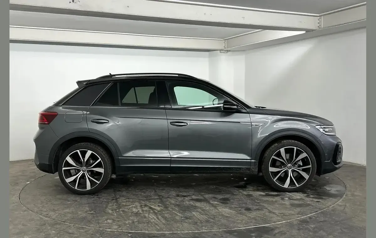 Used VW T-Roc Black Edition 150 HP (110 kW) 2025 Grey SUV