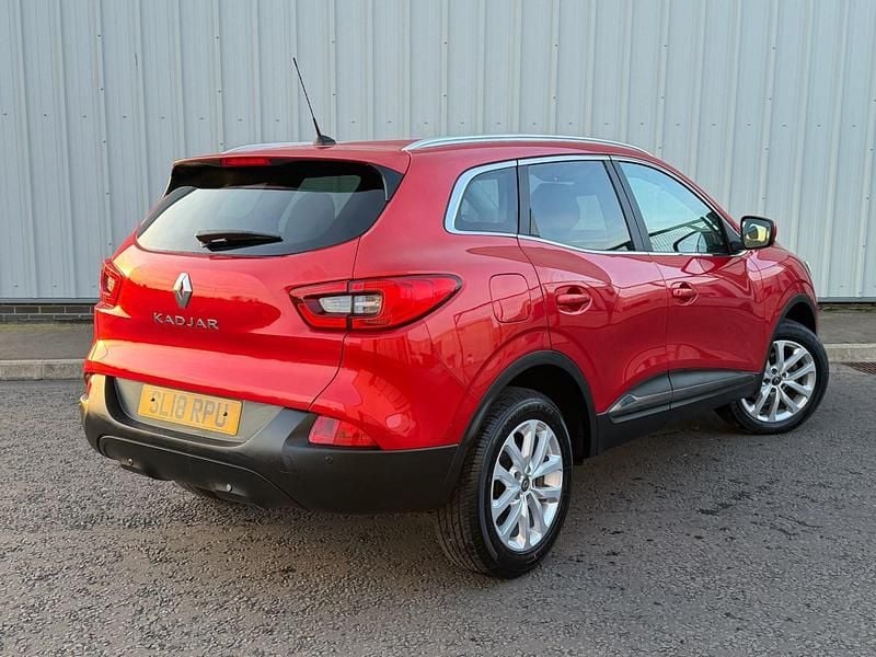 Usado Renault Kadjar Dynamique 110 HP (80 kW) 2018 Vermelho SUV