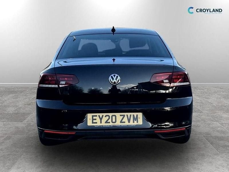 Used VW Passat SEL 150 HP (110 kW) 2020 Black Sedan