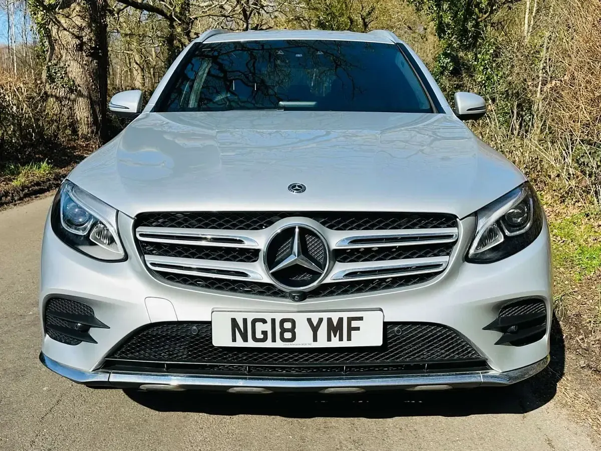 Używany Mercedes GLC250 AMG line 211 KM (155 kW) 2018 Srebrny SUV
