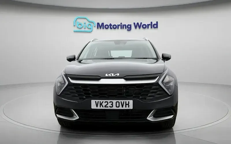 Usado Kia Sportage 150 HP (110 kW) 2023 Preto SUV