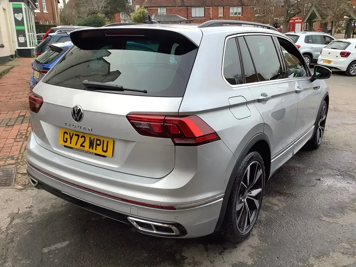 Used VW Tiguan R-line 150 HP (110 kW) 2023 Silver SUV