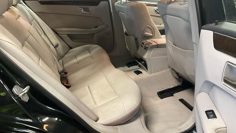 Used Mercedes E250 SE 2011 Black Sedan