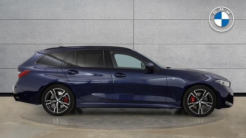 Used BMW 320 M Sport 181 HP (133 kW) 2025 Blue Estate