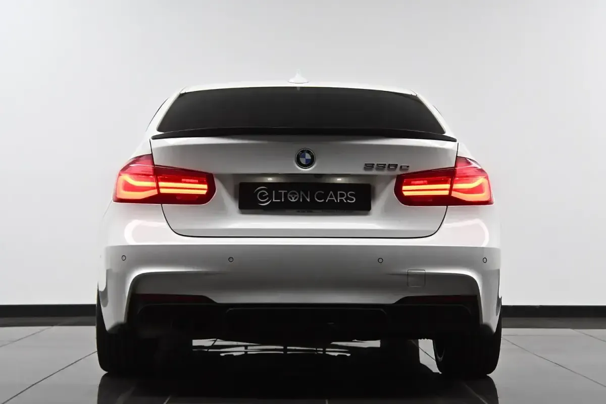 Used BMW 330e M Sport 252 HP (185 kW) 2018 White Sedan