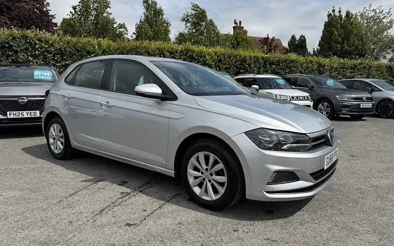 Used VW Polo SE 95 HP (69 kW) 2018 Hatchback