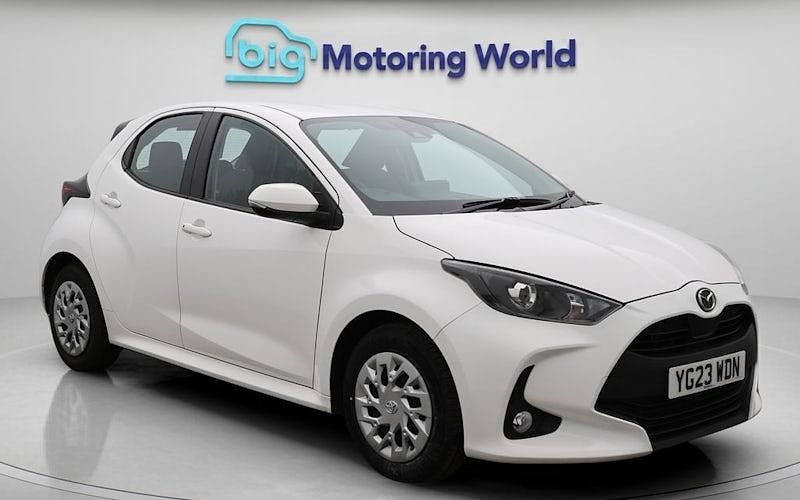 Usado Mazda 2 116 HP (85 kW) 2023 Branco Citadino