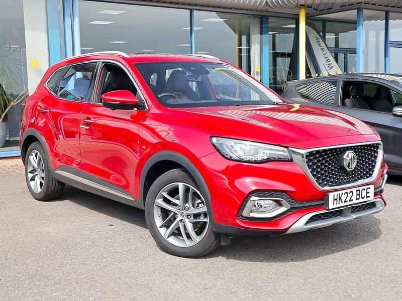 Red Used 2022 MG HS Exclusive SUV | £16,489 (Fair price) - Image 1/4
