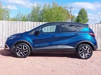 Used Renault Captur Dynamique 90 HP (66 kW) 2017 Blue SUV