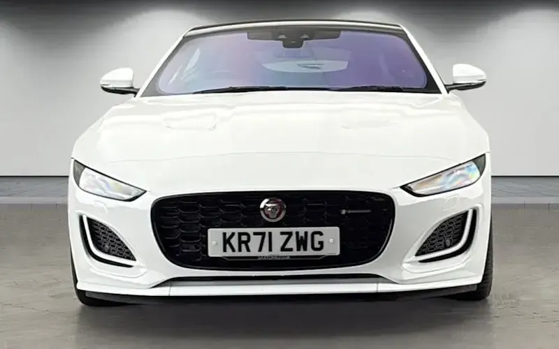 Used Jaguar F-Type R-Dynamic 450 HP (330 kW) 2021 Fuji white Coupe