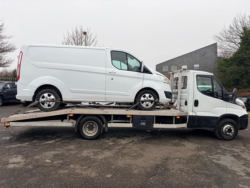 Used Iveco Daily 170 HP (125 kW) 2016 White