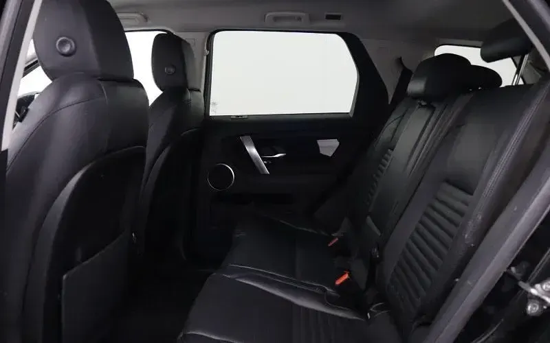 Used Land Rover Discovery Sport S 179 HP (131 kW) 2019 Black SUV