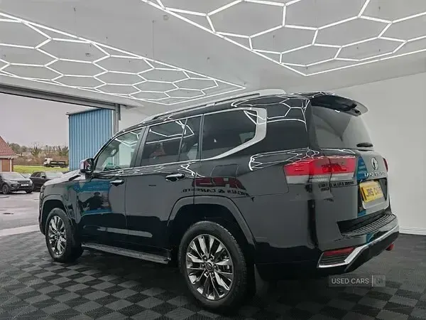 New Toyota Land Cruiser 2025 Black