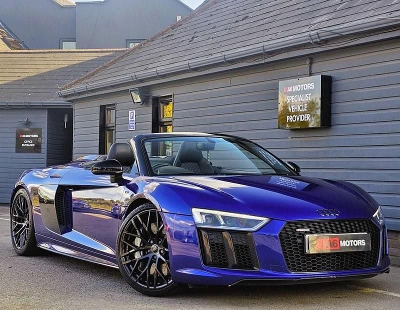 Blue Used 2017 Audi R8 Spyder Advanced Cabriolet | £82,989 (A bit pricey) - Image 1/4