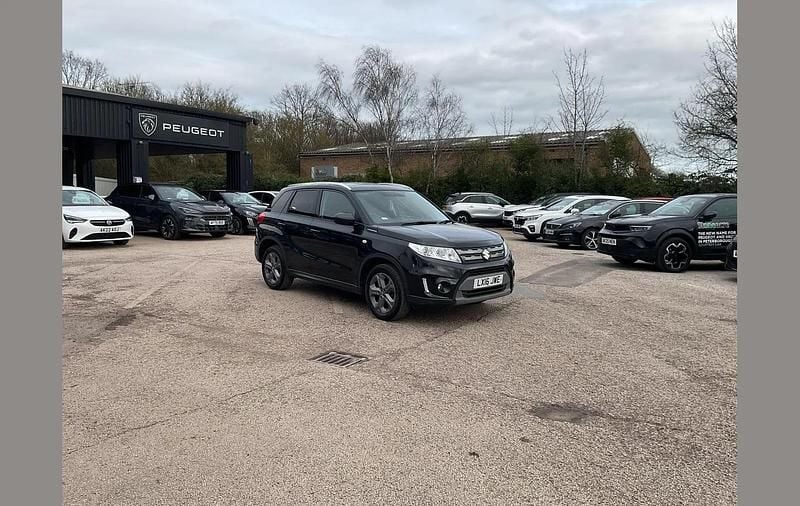 Used Suzuki Vitara SZ-T 120 HP (88 kW) 2016 Black SUV