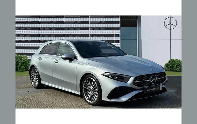 Used Mercedes A180 AMG Line Premium Plus 150 HP (110 kW) 2024 Silver Hatchback