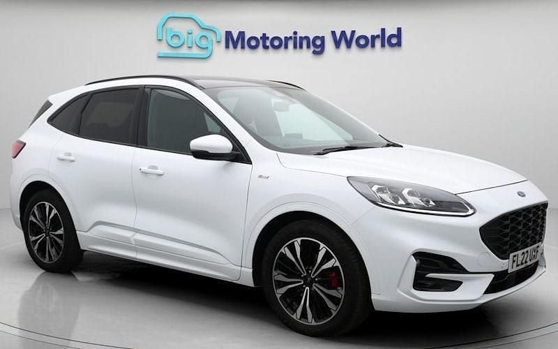 White Used 2022 Ford Kuga ST-Line X SUV | £17,800 (Good price) - Image 1/4