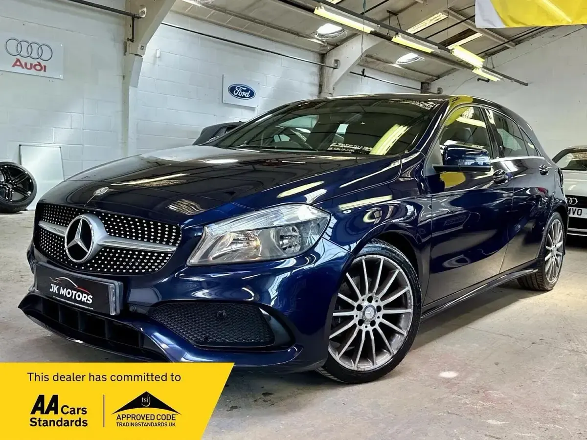 Used Mercedes A180 AMG line 122 HP (89 kW) 2017 Blue Hatchback