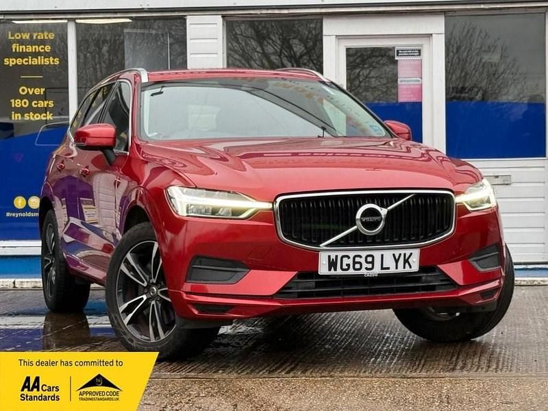 Used Volvo XC60 190 HP (139 kW) 2019 Red SUV