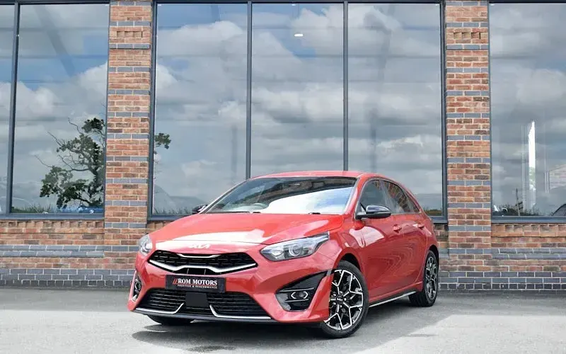 Used Kia Ceed GT-Line 160 HP (117 kW) 2023 Hatchback