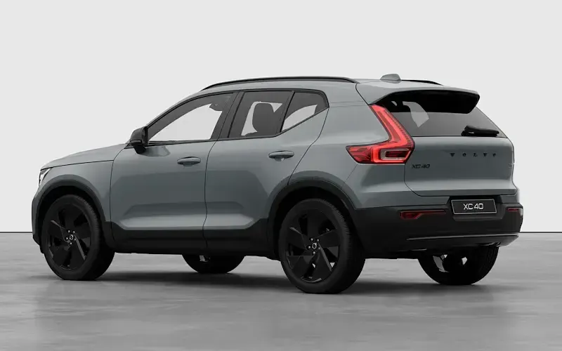 New Volvo XC40 Plus 197 HP (144 kW) 2026 Crystal white SUV