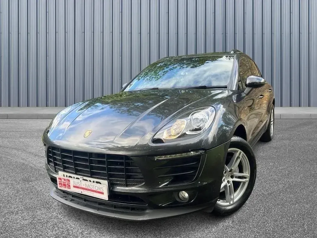 Begagnad Porsche Macan 2018 Grå SUV