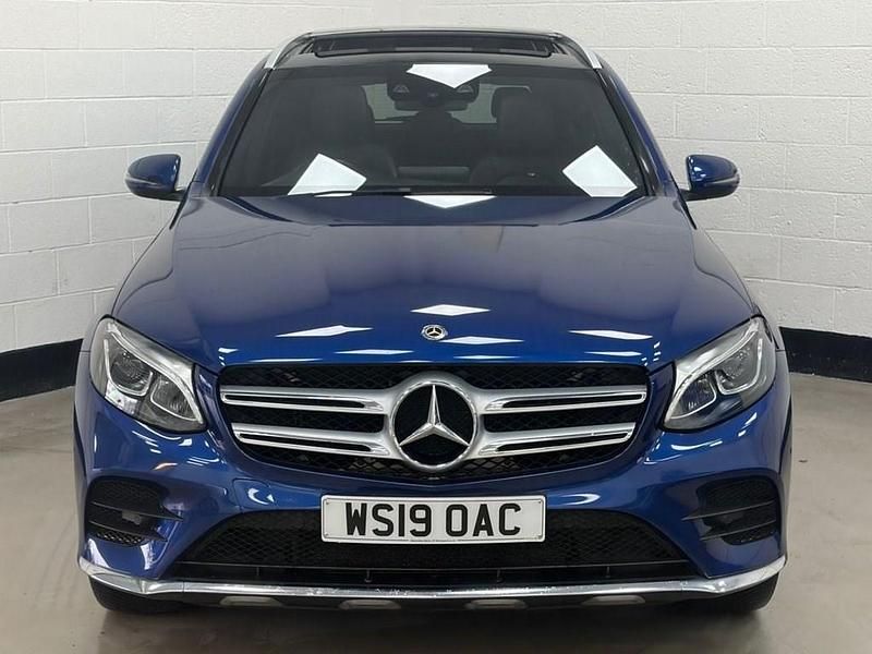 Used Mercedes GLC220 AMG line 194 HP (142 kW) 2019 Blue SUV