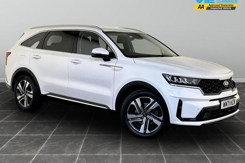 White Used 2022 Kia Sorento 2 SUV | £28,895 (Good price) - Image 1/1