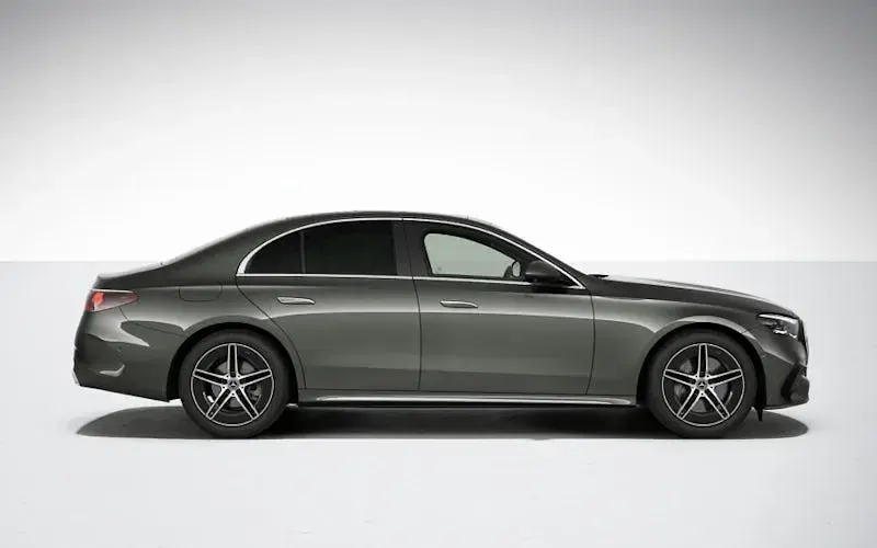 New Mercedes E200 AMG Line Premium 204 HP (150 kW) 2026 Sedan