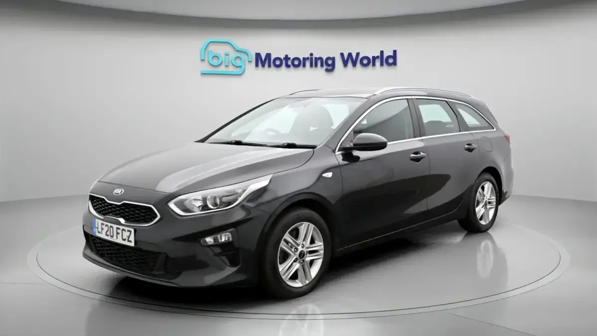 Używany Kia Ceed 2020 Czarny Hatchback