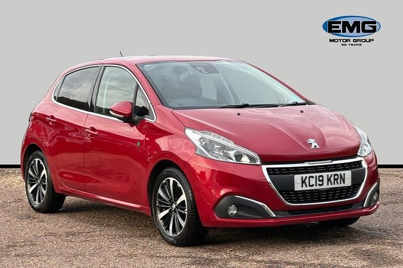 Red Used 2019 Peugeot 208 S Hatchback | £5,995 (Fair price) - Image 1/3