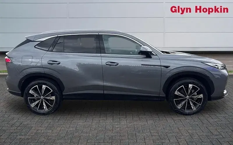 Used MG HS Trophy 170 HP (125 kW) 2025 Grey SUV