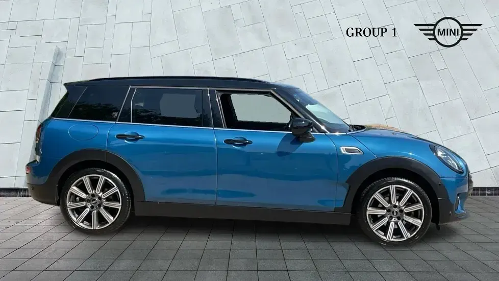 Used Mini Cooper Clubman Exclusive 136 HP (100 kW) 2023 Blue Estate