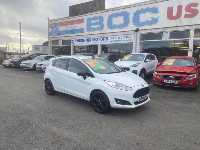 White Used 2014 Ford Fiesta Zetec Hatchback | £4,995 (Fair price) - Image 1/4