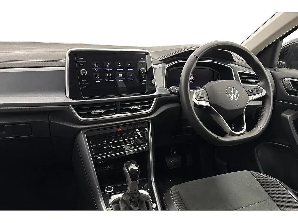 Used VW T-Roc 150 HP (110 kW) 2025 SUV