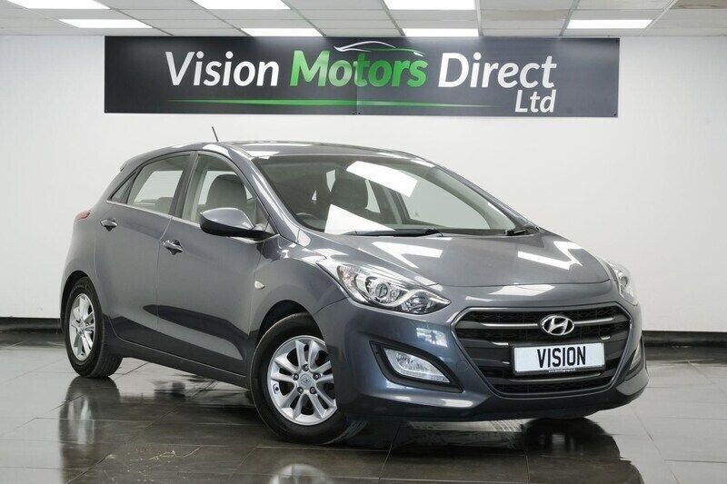 Grey Used 2015 Hyundai i30 SE Hatchback | £3,340 (Good price) - Image 1/3