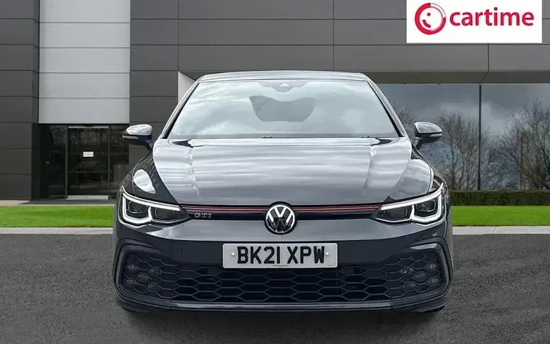 Used VW Golf VIII GTI 245 HP (180 kW) 2024 Hatchback
