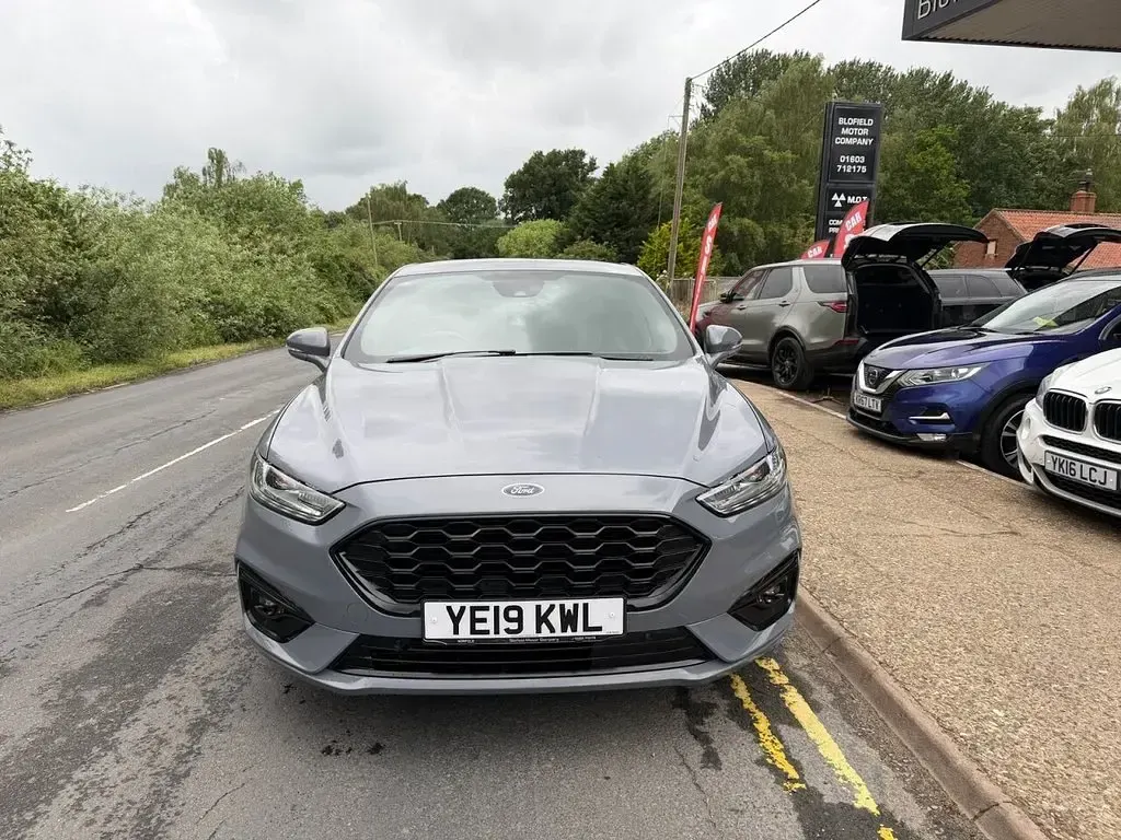 Used Ford Mondeo ST-Line 2019 Grey Hatchback