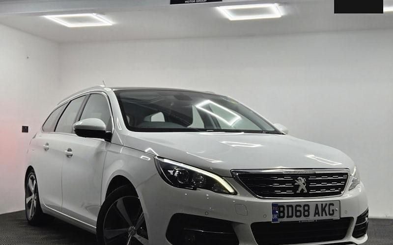 Used Peugeot 308 SW Allure 131 HP (96 kW) 2020 Estate