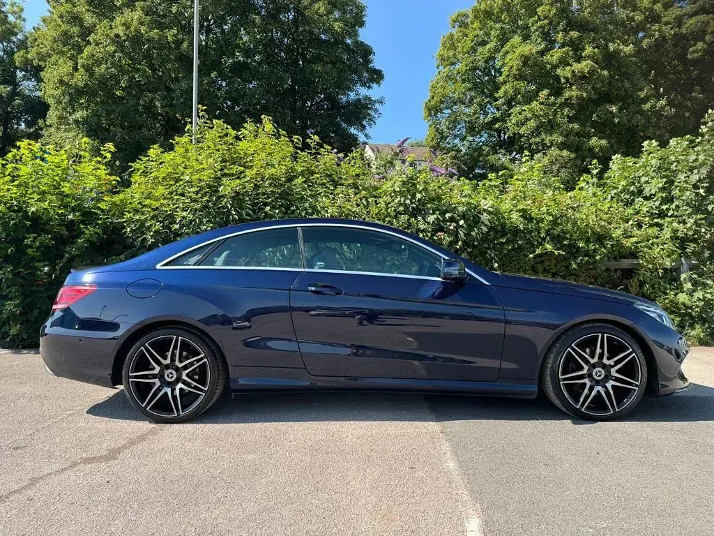 Used Mercedes E220 AMG line 2015 Blue Coupe